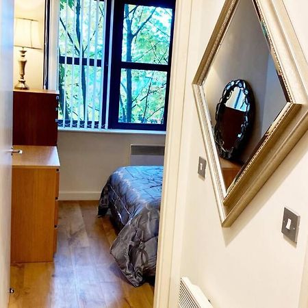 Bishopsgate Luxury Apartment Ковънтри Екстериор снимка