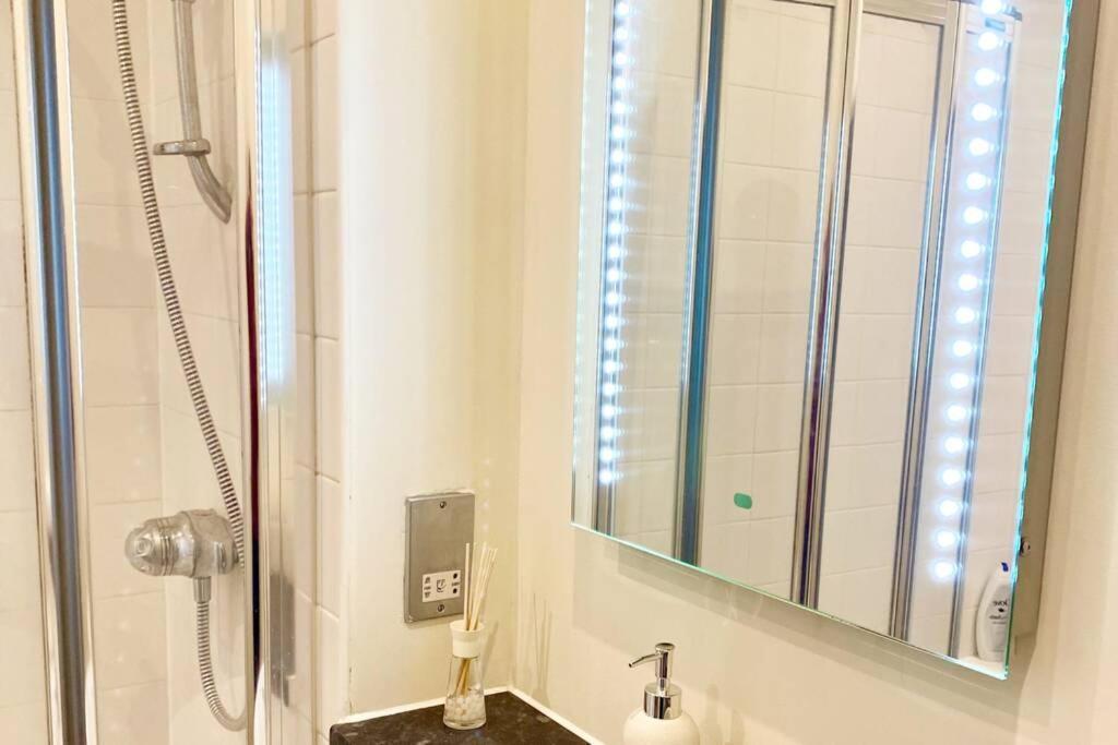 Bishopsgate Luxury Apartment Ковънтри Екстериор снимка