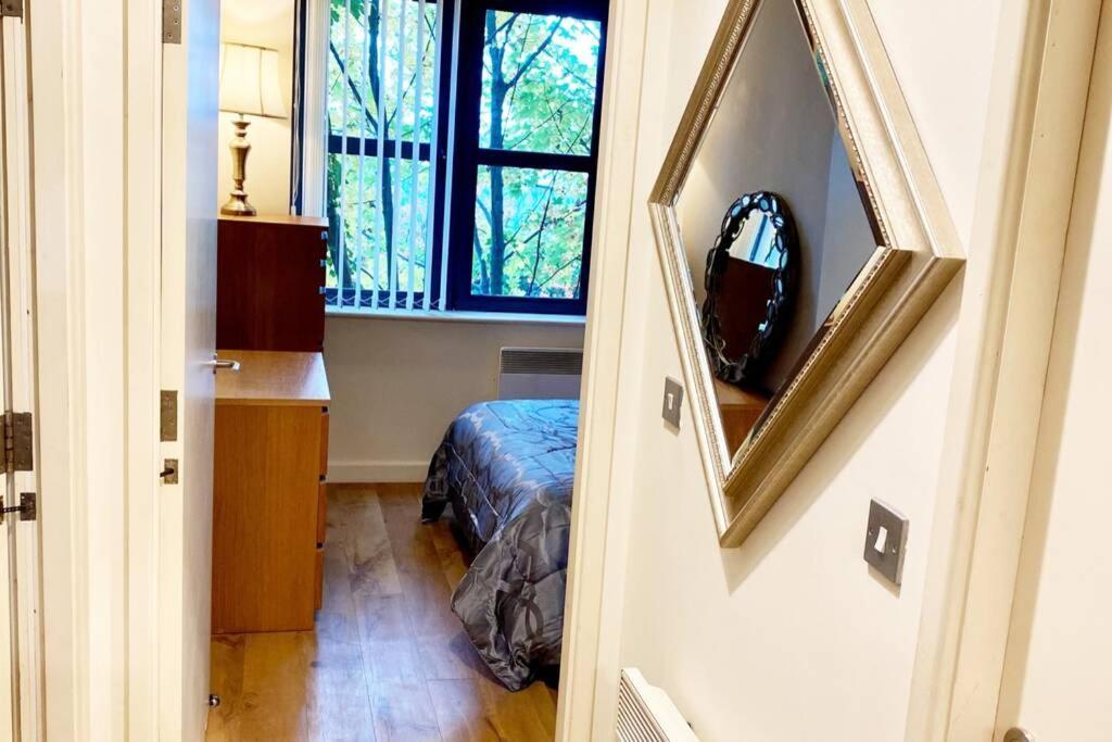 Bishopsgate Luxury Apartment Ковънтри Екстериор снимка
